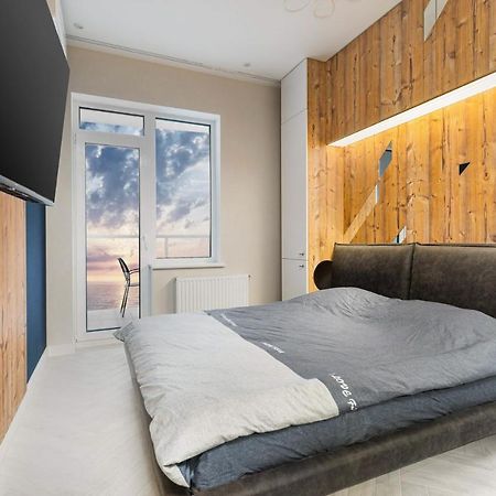 New Romantic Sea-View Studio By Odessa Beach Екстериор снимка